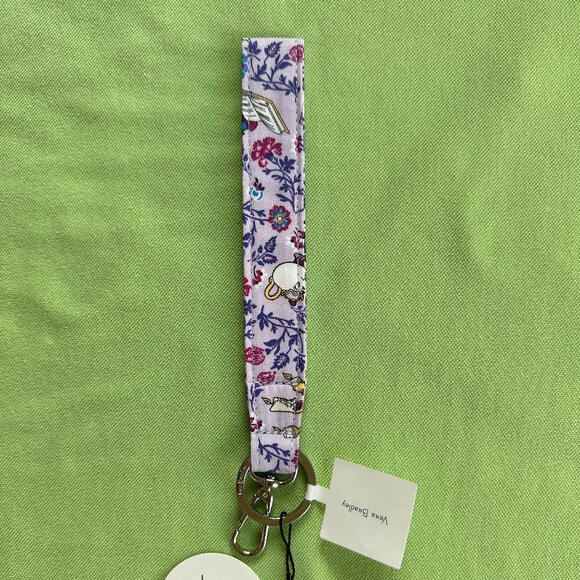VERA BRADLEY DISNEY BELLE WIDE LOOP KEYCHAIN:NWT "BELLE PETITE FLORAL" - Picture 2 of 12
